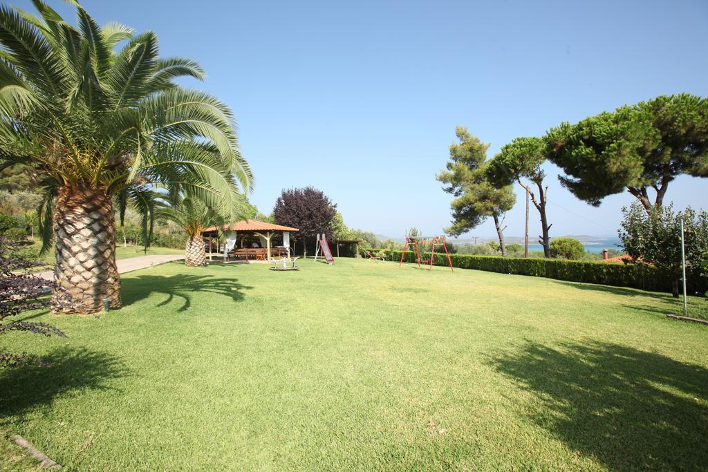 Elena Apartments & Studios Βουρβουρού Εξωτερικό φωτογραφία