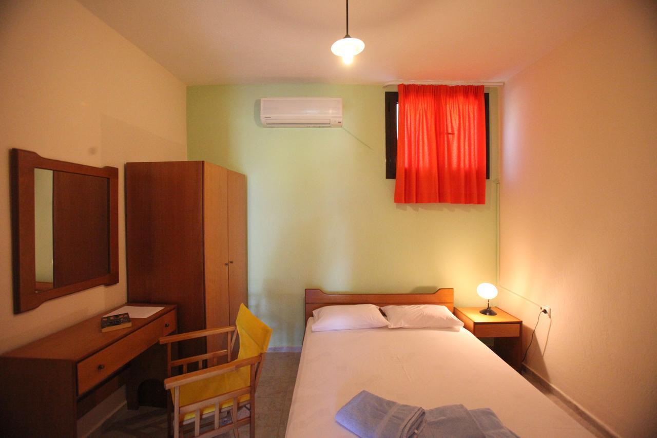 Elena Apartments & Studios Βουρβουρού Εξωτερικό φωτογραφία
