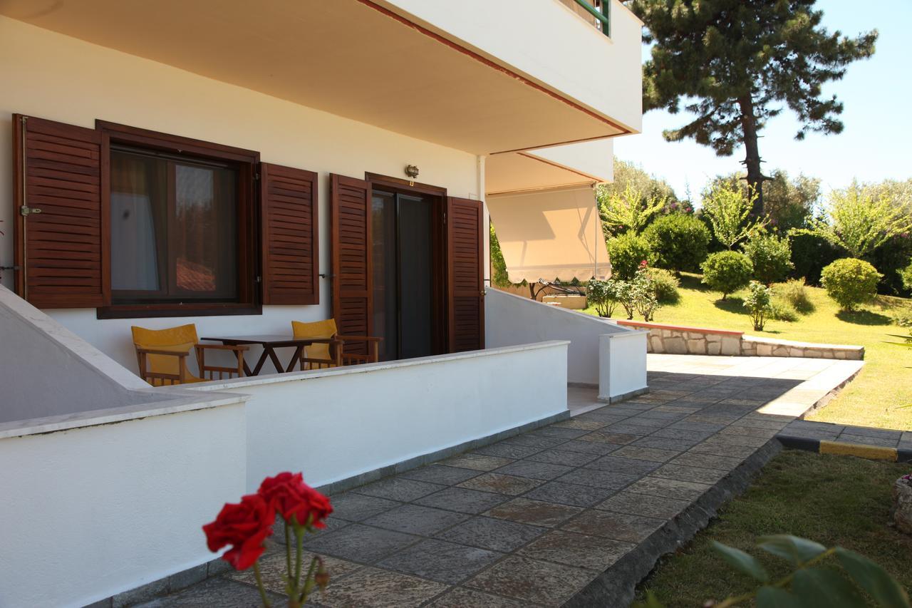Elena Apartments & Studios Βουρβουρού Εξωτερικό φωτογραφία