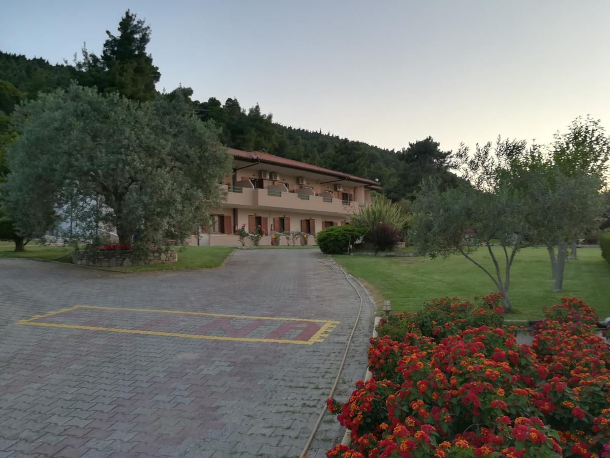 Elena Apartments & Studios Βουρβουρού Εξωτερικό φωτογραφία